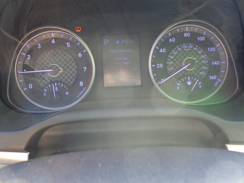 2020 Hyundai Elantra SE - Photo 10